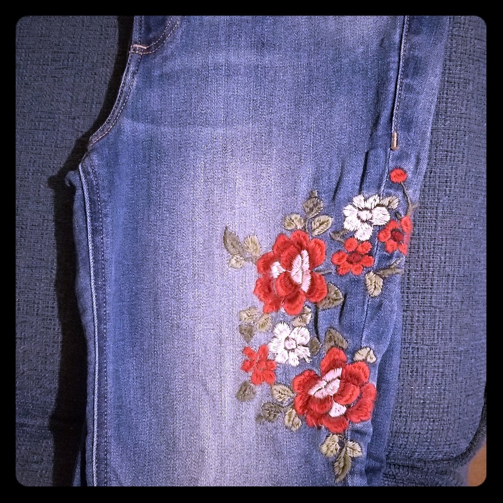 Express NWOT blue jeans